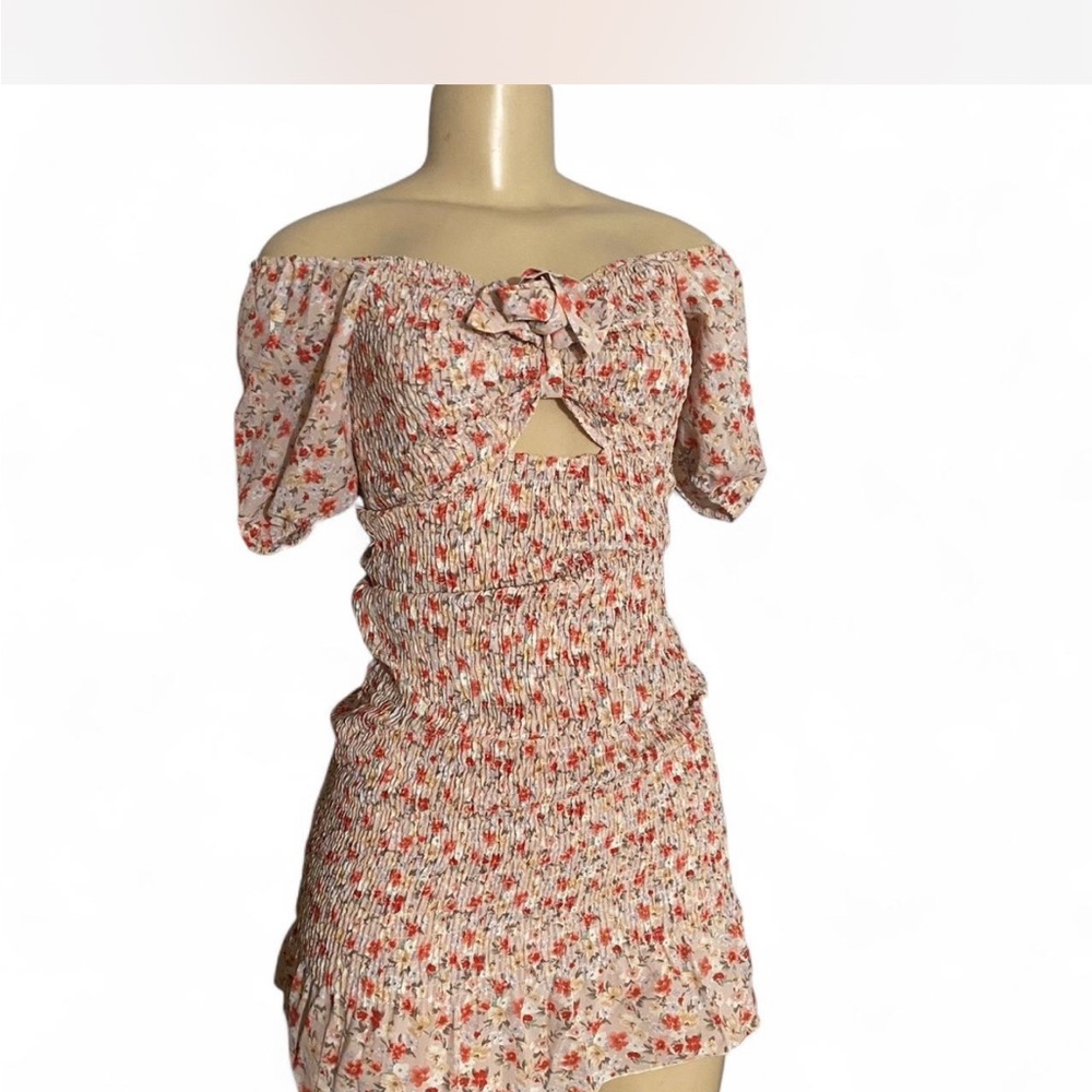 Elegant Floral Off-Shoulder Mini Dress